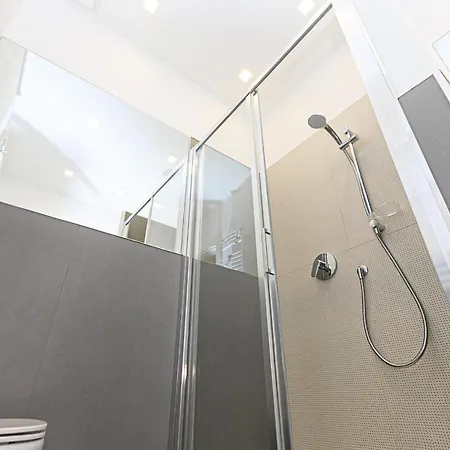 아파트 Iflat Rosy